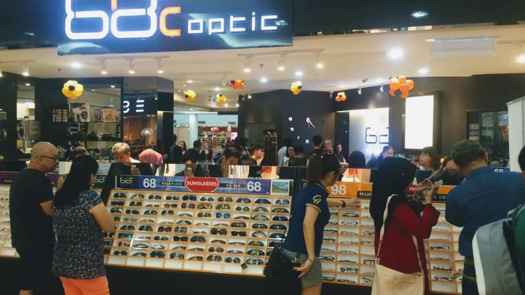 68°C Optic Dataran Pahlawan Kedai Cermin Mata Melaka